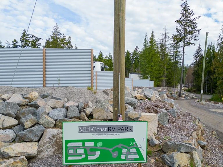 9384 Stephens Way, Halfmoon Bay, BC, V7Z 1G9 - 33