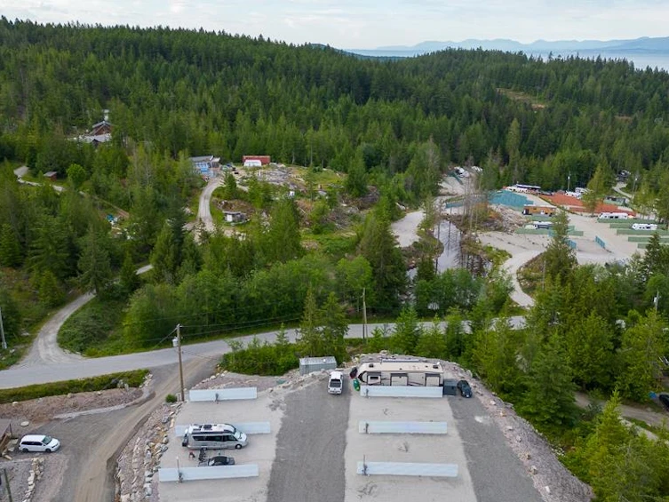 9384 Stephens Way, Halfmoon Bay, BC, V7Z 1G9 - 6