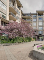 515 1211 Village Green Way