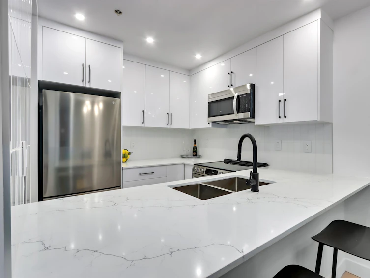 106-910 West 8th Avenue, Vancouver, BC, V5Z 1E5 - 3