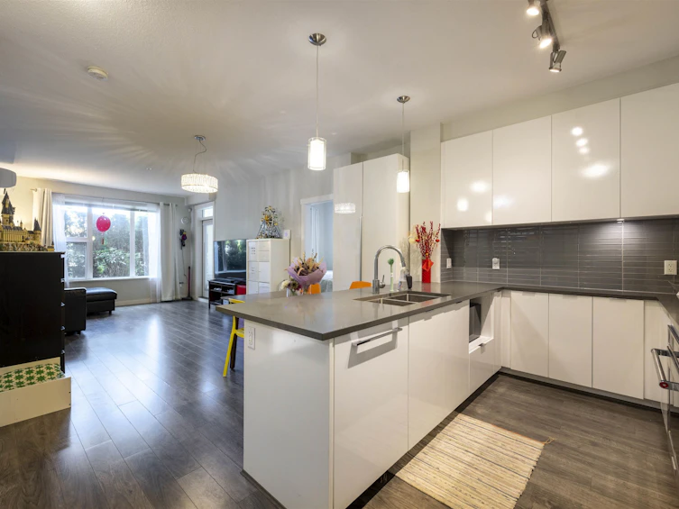 115-9366 Tomicki Avenue, Richmond, BC, V6X 0N9 - 6