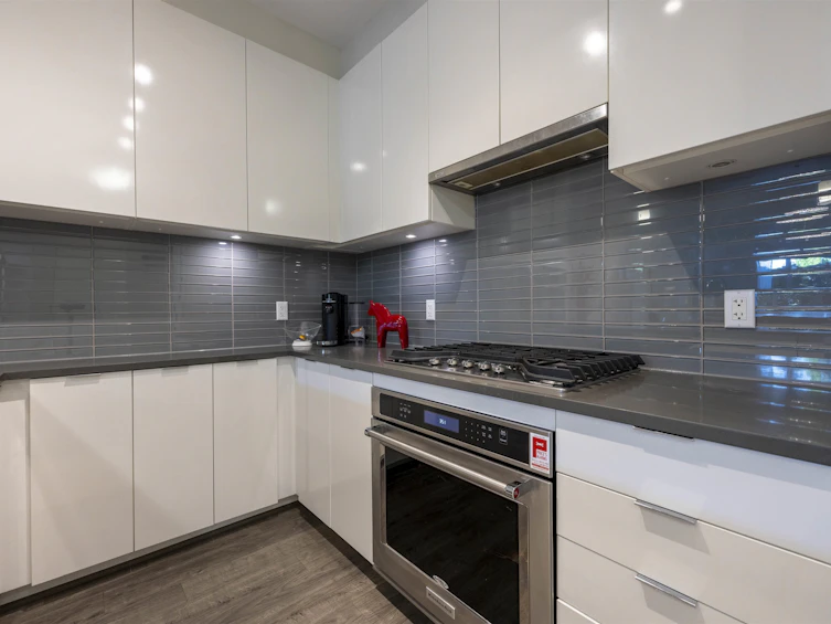 115-9366 Tomicki Avenue, Richmond, BC, V6X 0N9 - 8