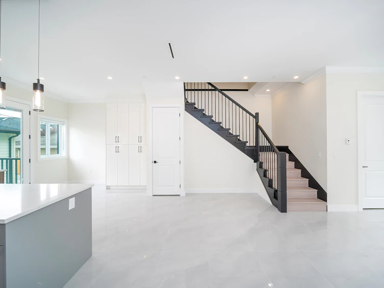 5531 Slocan Street, Vancouver, BC, V5R 2A9 - 12