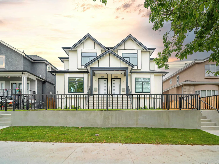 5529 Slocan Street, Vancouver, BC, V5R 2A9