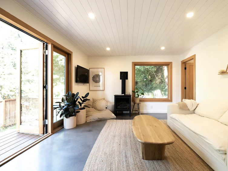 1852 Ocean Beach Beach, Gibsons, BC, V0N 1V5 - 10