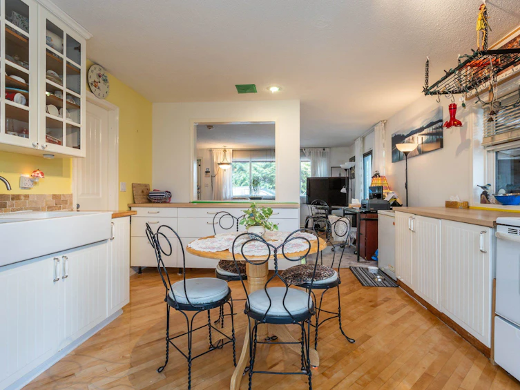 14023 114 Avenue, Surrey, BC, V3R 2M3 - 12