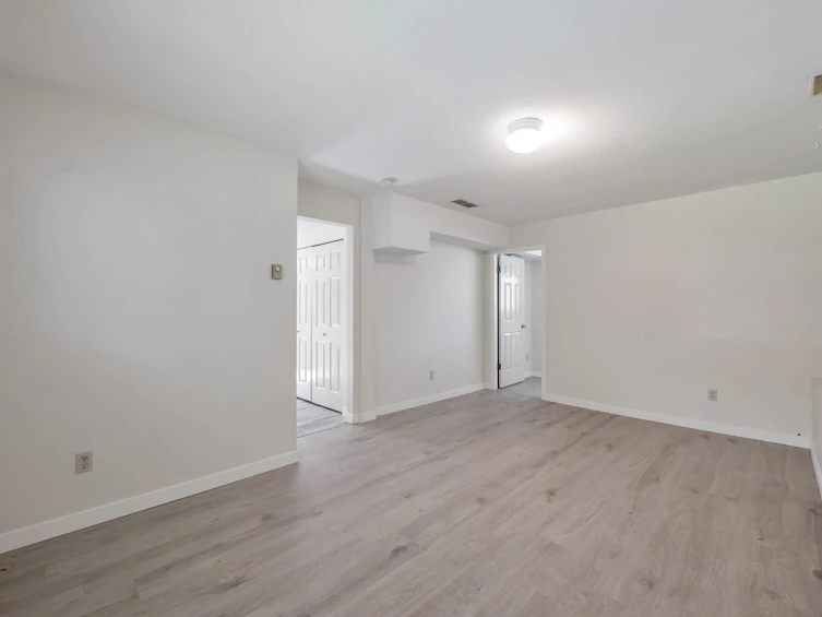 1981 158a Street, Surrey, BC, V4A 7M3 - 23
