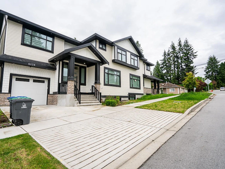 6228 135 Street, Surrey, BC, V3X 2J3 - 4