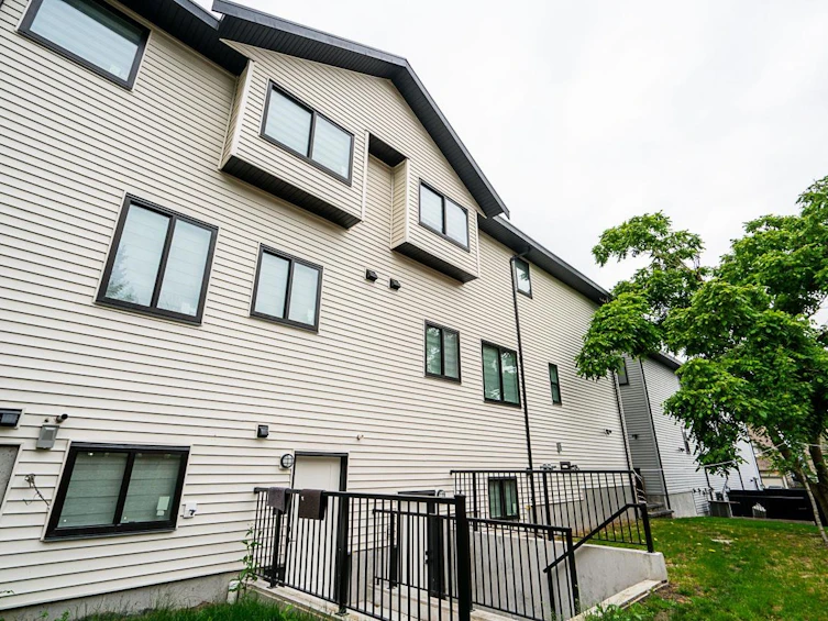 6228 135 Street, Surrey, BC, V3X 2J3 - 35