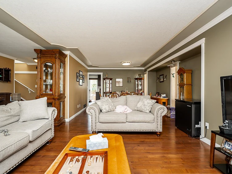 32076 Ashcroft Drive, Abbotsford, BC, V2T 5C3 - 5