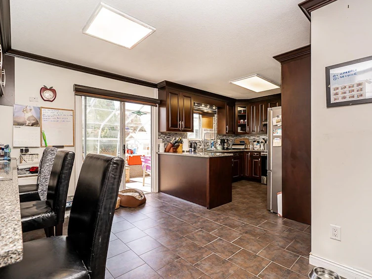 32076 Ashcroft Drive, Abbotsford, BC, V2T 5C3 - 7