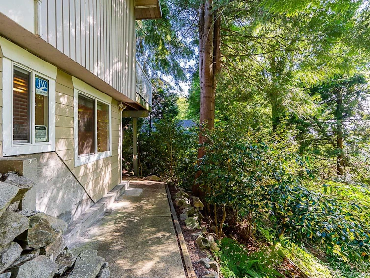 1595 Rena Crescent, West Vancouver, BC, V7V 2Z2 - 33