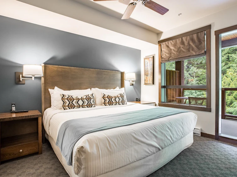 205D-2020 London Lane, Whistler, BC, V0N 1B2 - 8