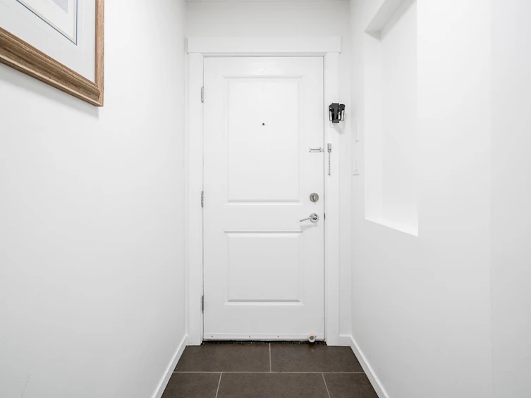 101-3010 Riverbend Drive, Coquitlam, BC, V3C 0B8 - 9