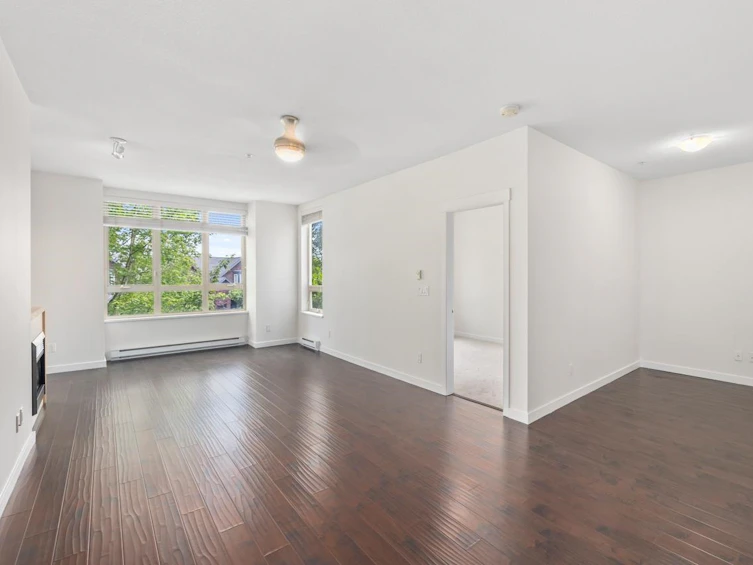 214-15988 26, Surrey, BC, V3S 5K3 - 7