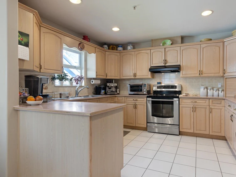 3377 Price Street, Vancouver, BC, V5R 5P8 - 14
