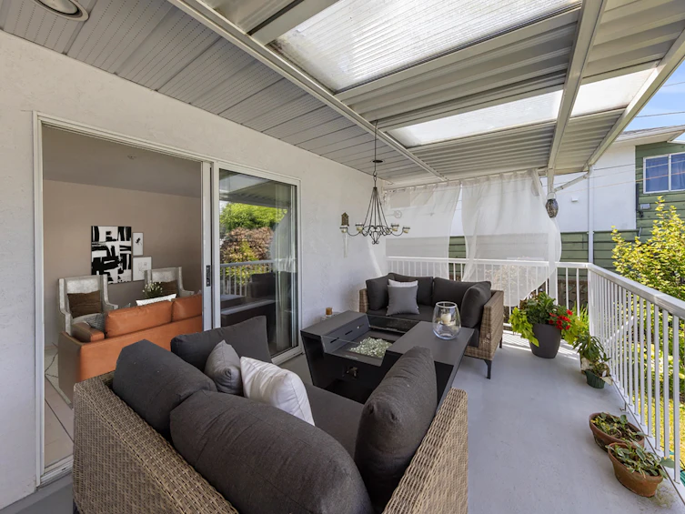 3377 Price Street, Vancouver, BC, V5R 5P8 - 19
