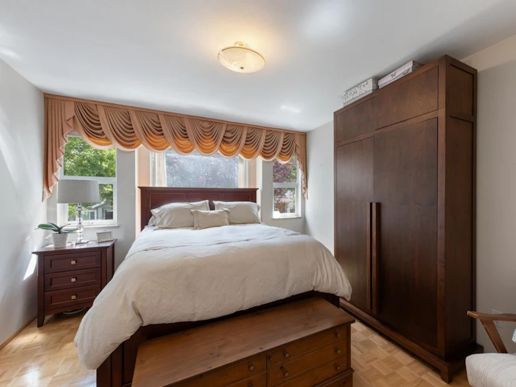 3377 Price Street, Vancouver, BC, V5R 5P8 - 26