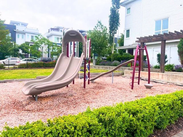 8-16315 23a, Surrey, BC, V3Z 0S3 - 24