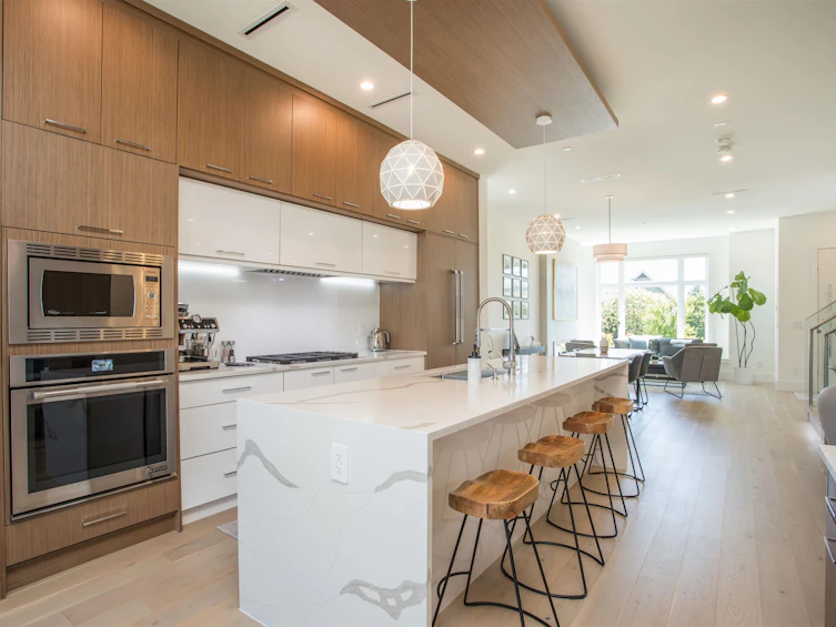 332 E 8th Street, North Vancouver, BC, V7L 1Z3 - 6