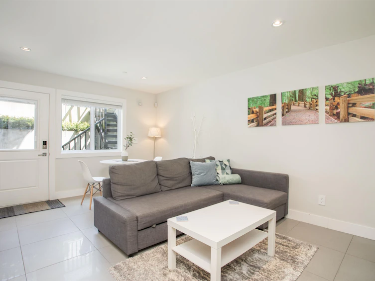 332 E 8th Street, North Vancouver, BC, V7L 1Z3 - 28