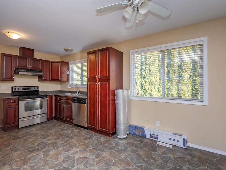 6430 Riverside Street, Abbotsford, BC, V4X 1T9 - 10