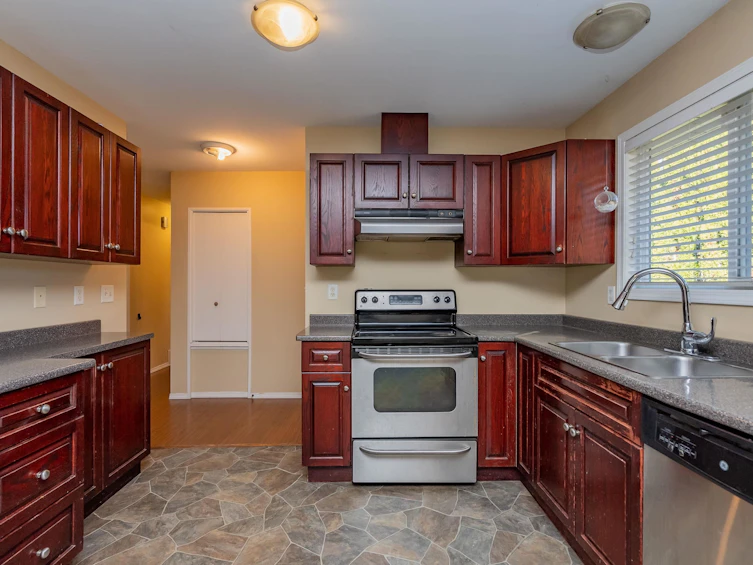 6430 Riverside Street, Abbotsford, BC, V4X 1T9 - 12