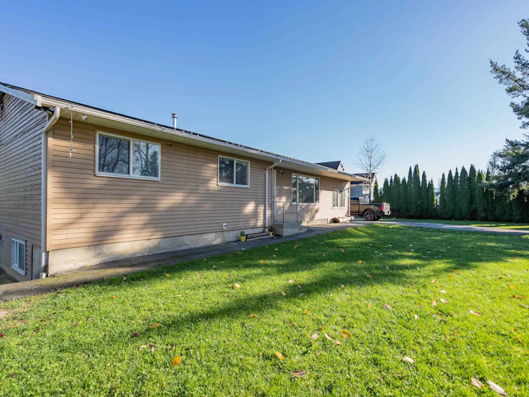 6430 Riverside Street, Abbotsford, BC, V4X 1T9 - 31