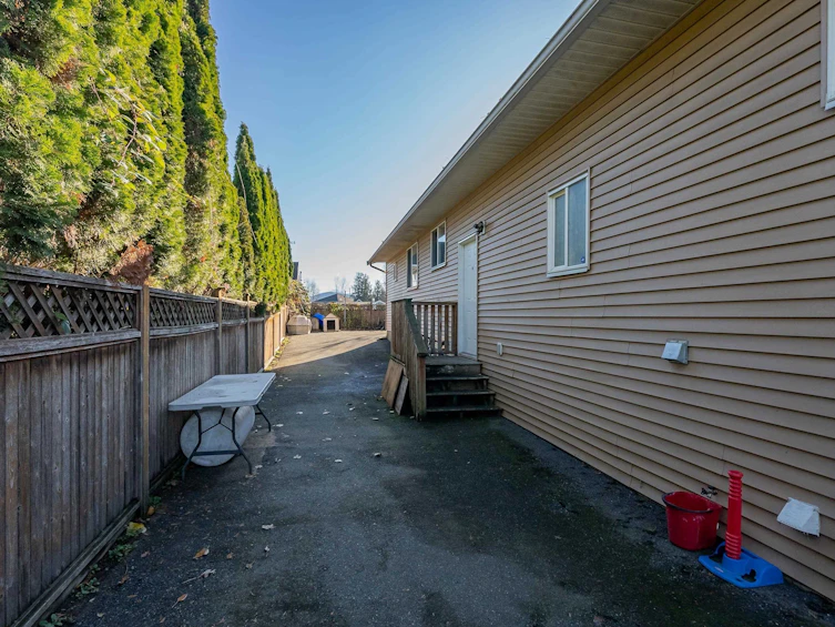 6430 Riverside Street, Abbotsford, BC, V4X 1T9 - 36