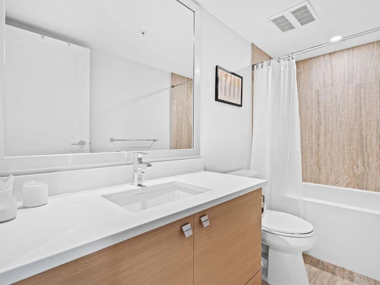 2063 West 10th Avenue, Vancouver, BC, V6J 0H1 - 25