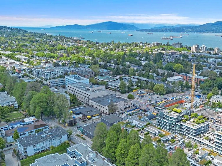 2063 West 10th Avenue, Vancouver, BC, V6J 0H1 - 33