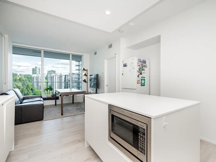 1401-3833 Evergreen Place, Burnaby, BC, V3J 0M2 - 8