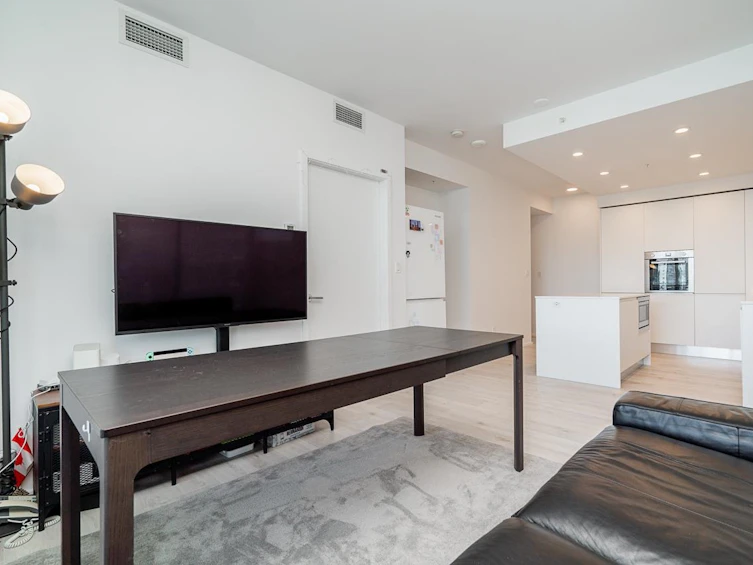 1401-3833 Evergreen Place, Burnaby, BC, V3J 0M2 - 14