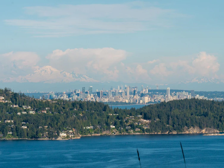 801 Valhalla Place, Bowen Island, BC, V0N 1G1 - 2