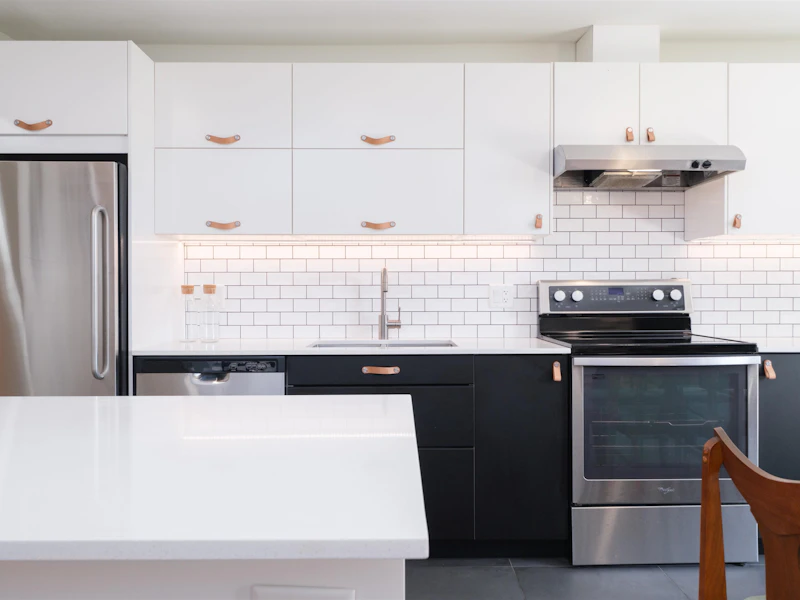 412 - 555 W 28th Street, North Vancouver BC V7N 2J7