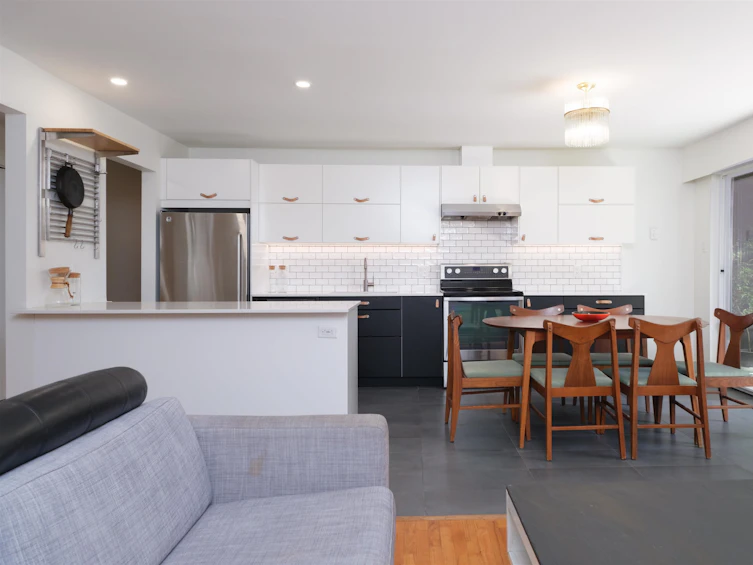 412-555 West 28th Street, North Vancouver, BC, V7N 2J7 - 2