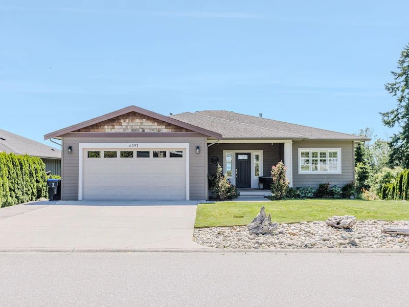6397 Jasper Road, Sechelt BC