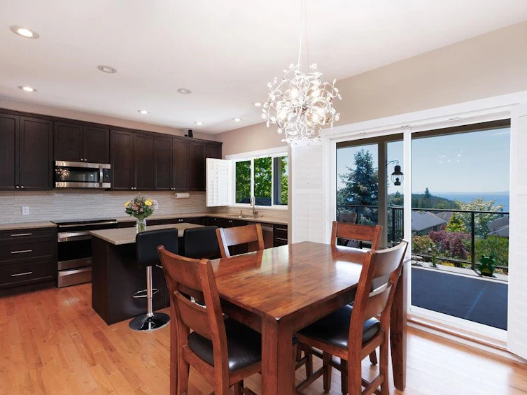 6397 Jasper Road, Sechelt, BC, V7Z 0R7 - 6