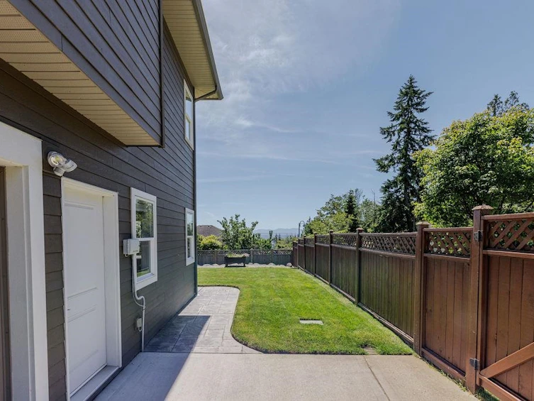 6397 Jasper Road, Sechelt, BC, V7Z 0R7 - 27