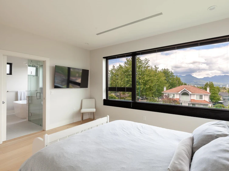 3006 East 3rd Avenue, Vancouver, BC, V5M 1J1 - 17