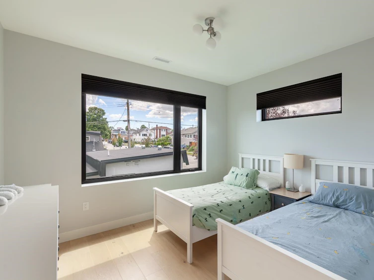 3006 East 3rd Avenue, Vancouver, BC, V5M 1J1 - 25