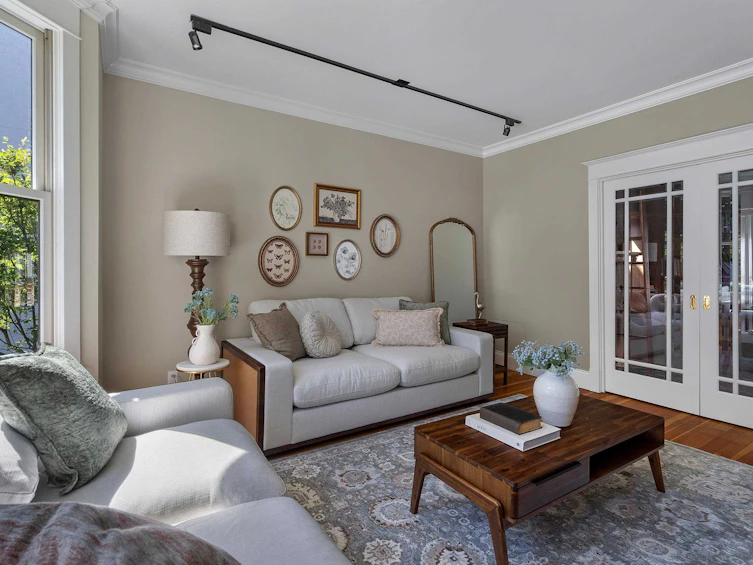 33 E 6th Avenue, Vancouver, BC, V5T 1J3 - 3