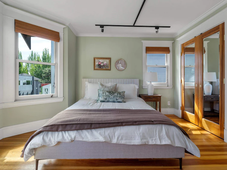 33 E 6th Avenue, Vancouver, BC, V5T 1J3 - 11