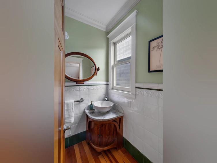 33 E 6th Avenue, Vancouver, BC, V5T 1J3 - 17