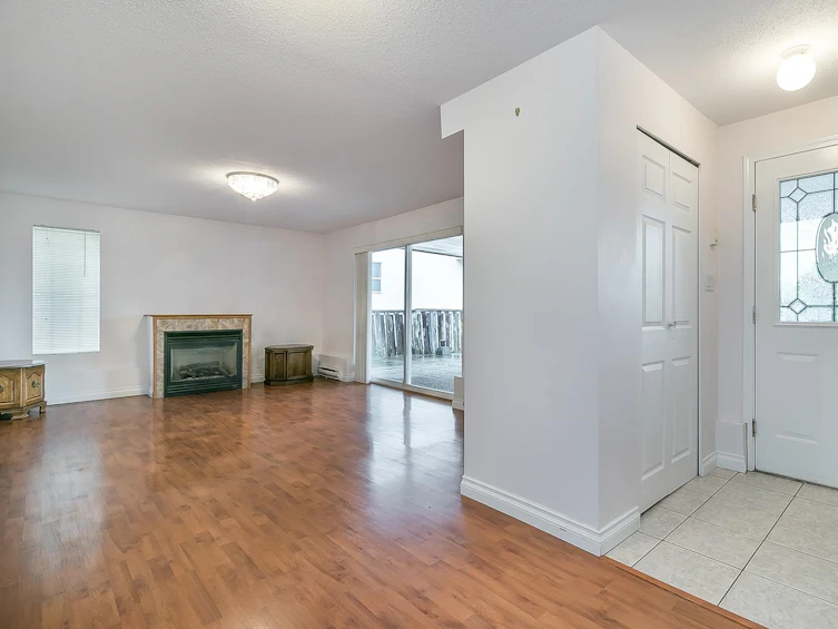 7780 13th Avenue, Burnaby, BC, V3N 2E6 - 2