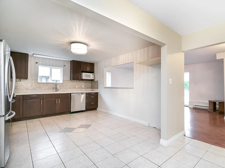 7780 13th Avenue, Burnaby, BC, V3N 2E6 - 6