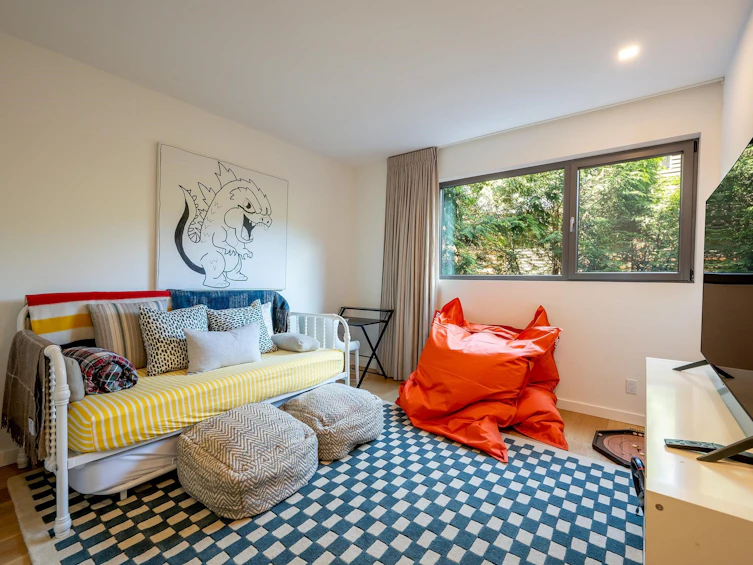 7325 Toni Sailer Lane, Whistler, BC, V8E 0E3 - 17