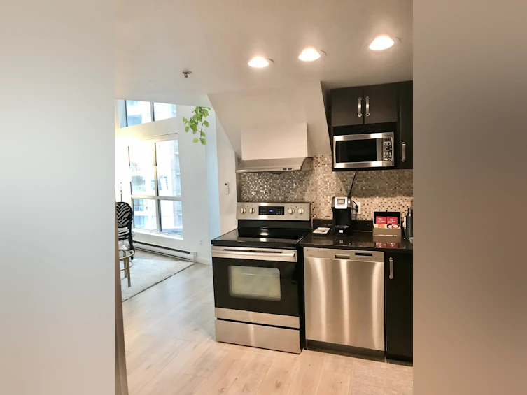 811-933 Seymour Street, Vancouver, BC, V6B 6L6 - 8
