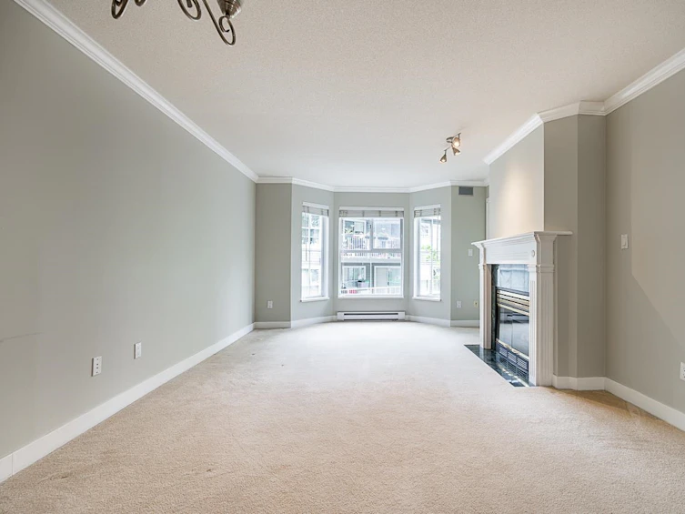 203-15130 108, Surrey, BC, V3R 0T8 - 3