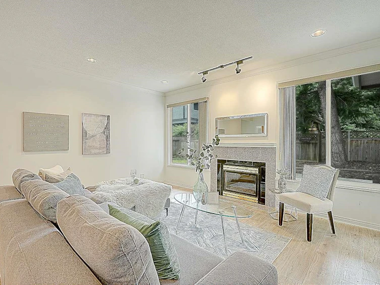6268 Azure Road, Richmond, BC, V7C 2N9 - 21